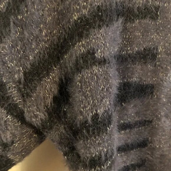 Bundled Tru Cloth Cardigan - Picture 3 of 5